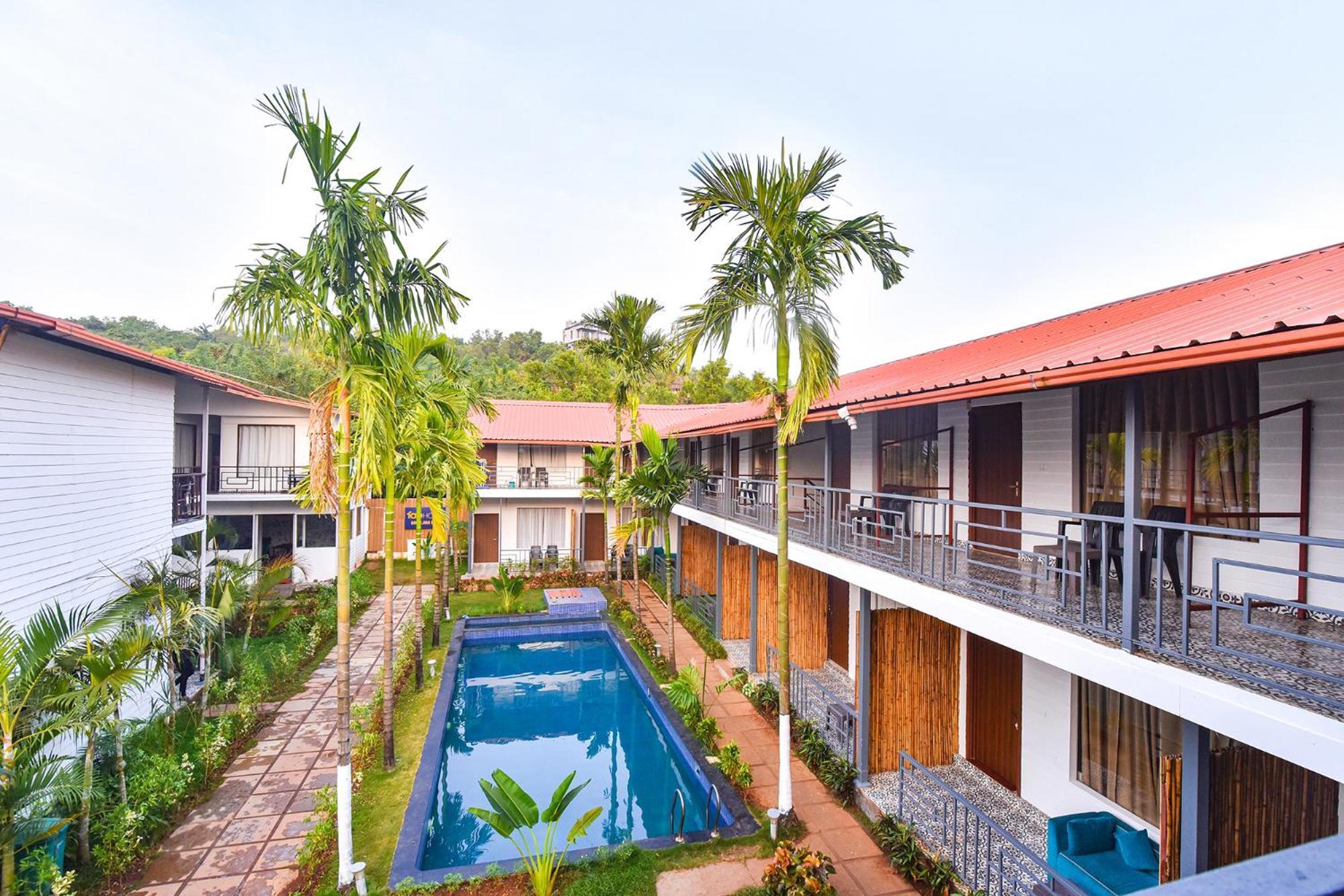 Fabhotel Morjim Bliss - 500M From Morjim Beach ภายนอก รูปภาพ