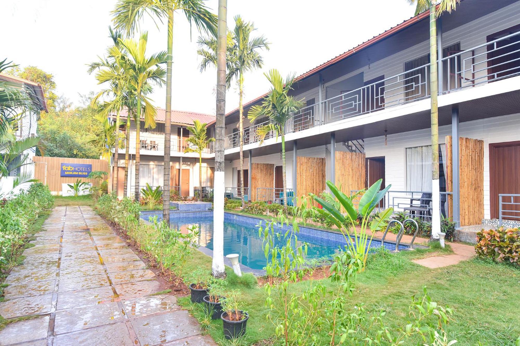 Fabhotel Morjim Bliss - 500M From Morjim Beach ภายนอก รูปภาพ