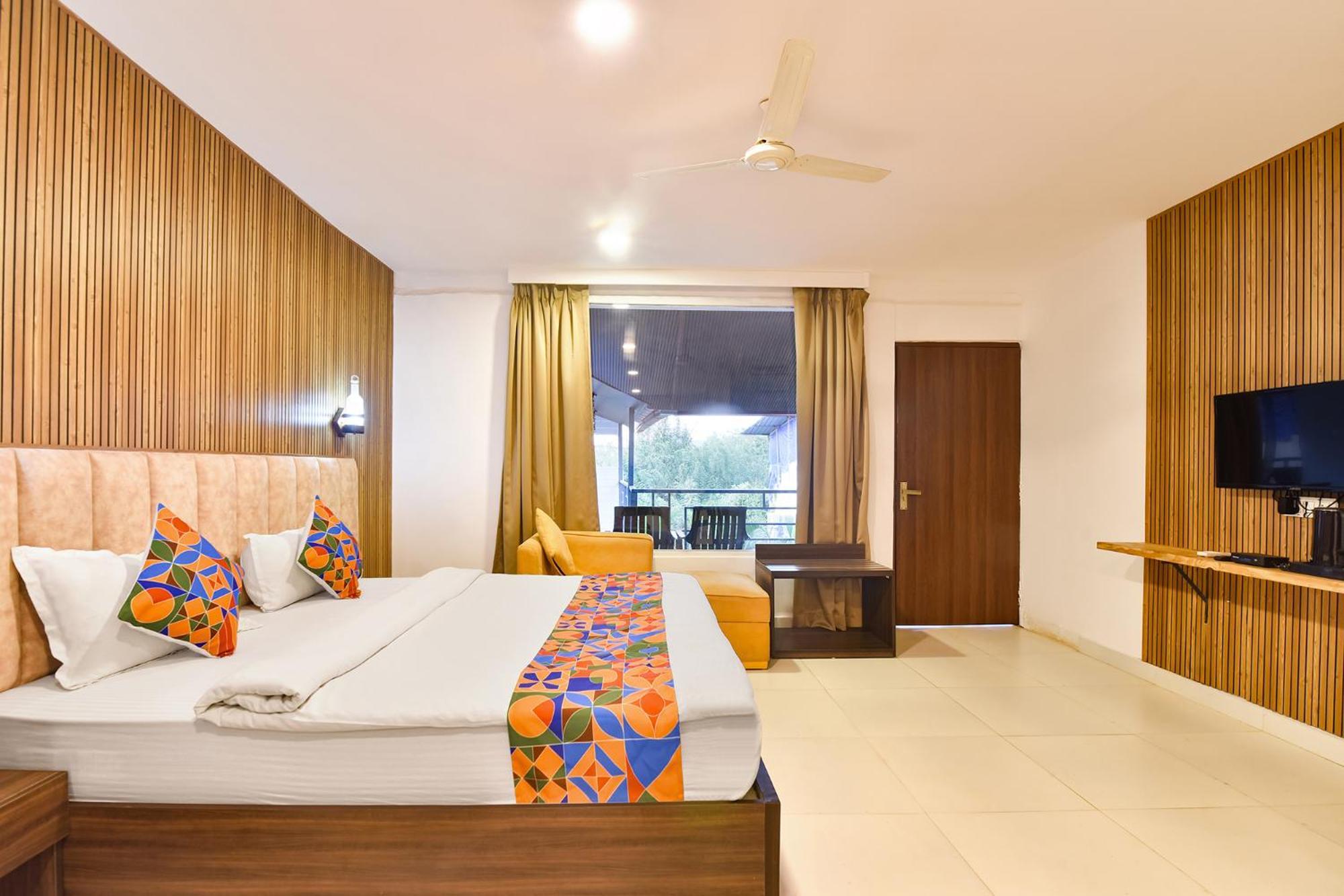 Fabhotel Morjim Bliss - 500M From Morjim Beach ภายนอก รูปภาพ